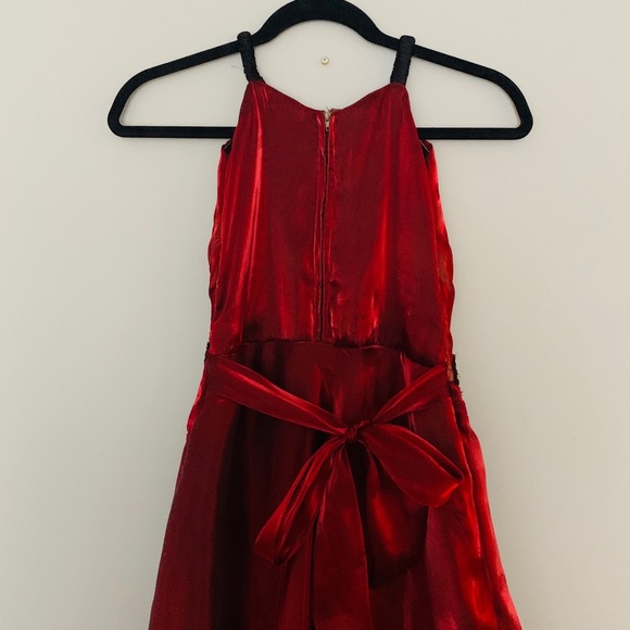 Red Children’s Gown - Picture 5 of 5